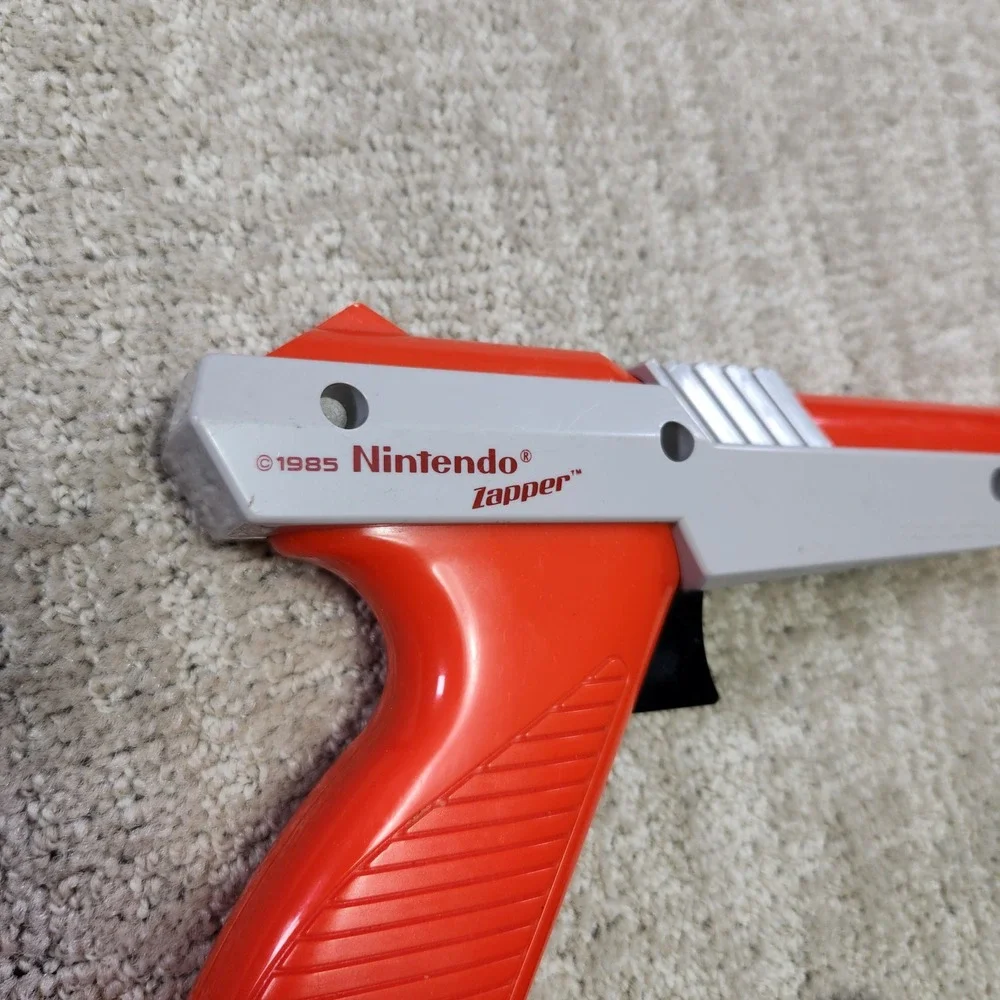 Nintendo Zapper NES-005 Orange Light Gun Controller 1985 Authentic OEM Japan